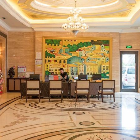 Sanya Yalong Bay Sintra Suites Hotel Exterior photo