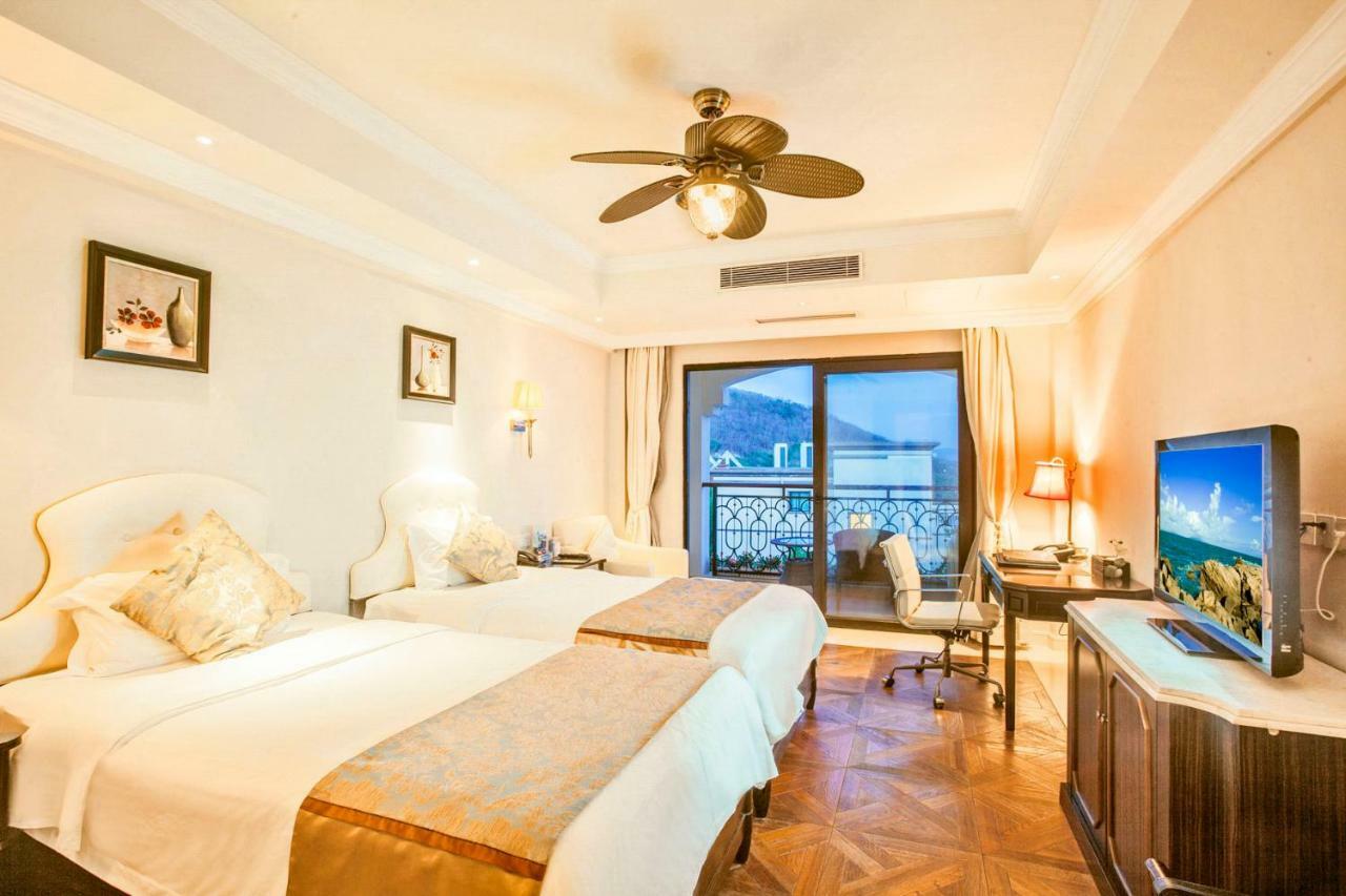 Sanya Yalong Bay Sintra Suites Hotel Exterior photo
