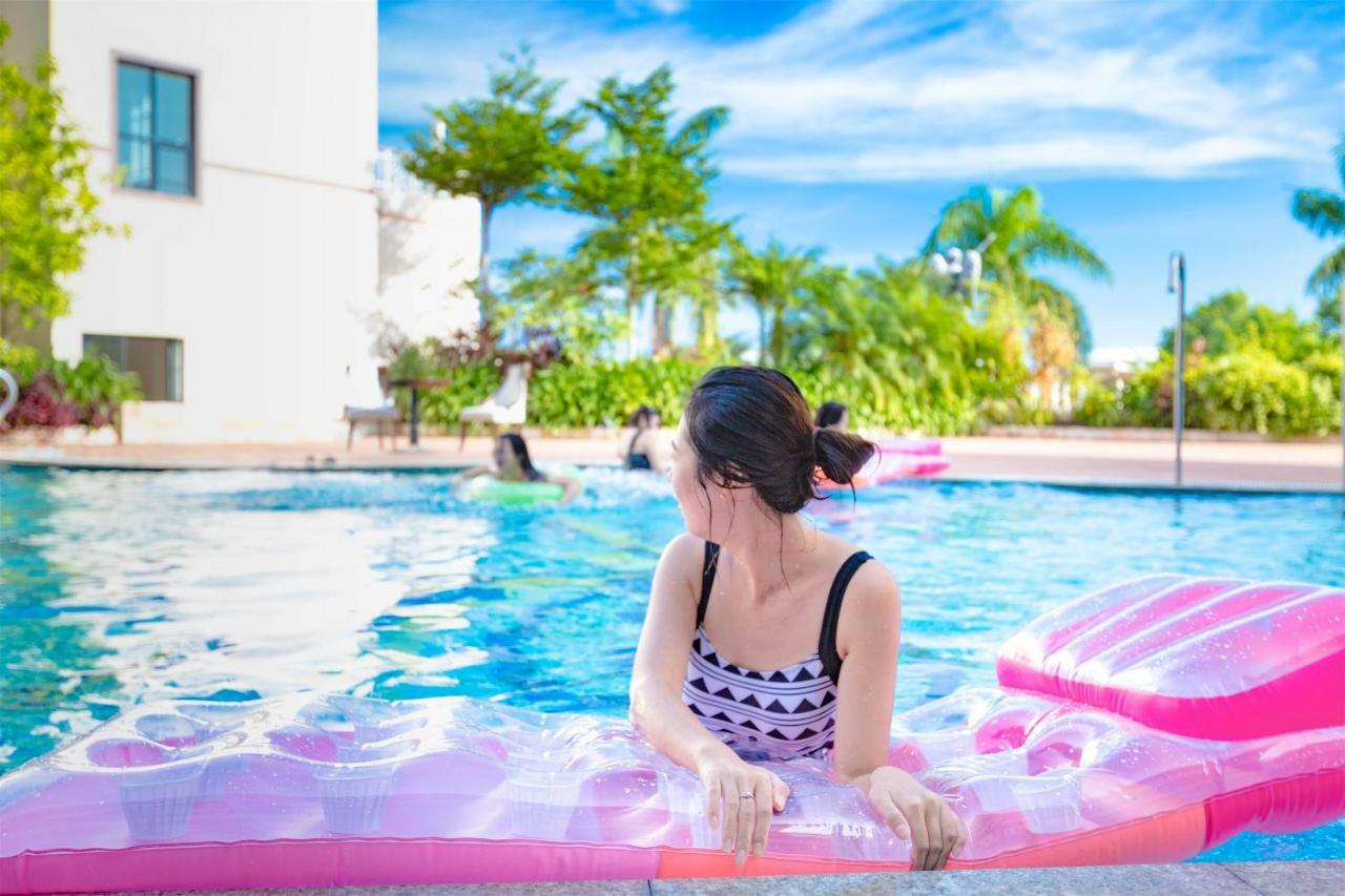 Sanya Yalong Bay Sintra Suites Hotel Exterior photo