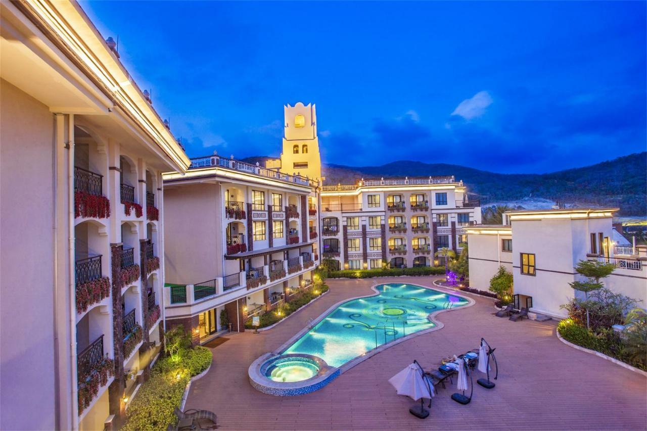Sanya Yalong Bay Sintra Suites Hotel Exterior photo
